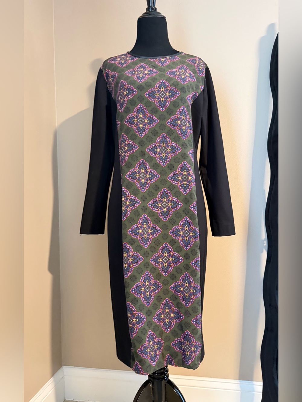Raoul Black and Olive-Purple Printed Long-Sleeve Midi Dress size 10